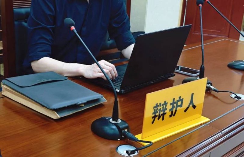 如何选择性价比高的法律咨询服务?
